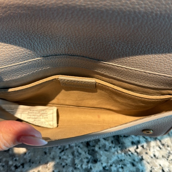 Auxiliary belt bag by Aritzia. - Picture 7 of 11